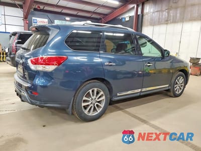 Trzecie zdjęcie samochodu z tyłu: 2015 NISSAN PATHFINDER SL VIN:5N1AR2MM5FC645667 - miniatura