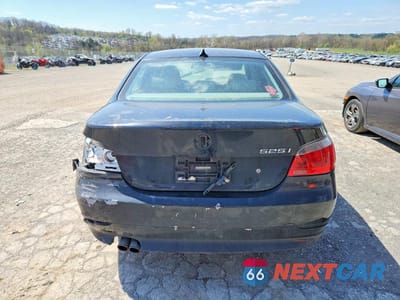 Zdjęcie 6 z 11 samochodu: 2006 BMW 525 I VIN:WBANE53506CK78560 - miniatura