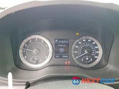 Zdjęcie 9 z 12 samochodu: 2021 HYUNDAI VENUE SEL VIN:KMHRC8A33MU094472 - miniatura