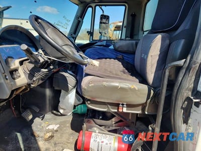 Zdjęcie 9 z 13 samochodu: 2018 INTERNATIONAL 4000 4300 VIN:3HAMMMML0JL421766 - miniatura