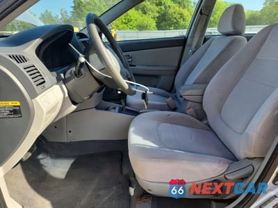 Zdjęcie 7 z 11 samochodu: 2008 KIA SPECTRA LX VIN:KNAFE121285527010 - miniatura