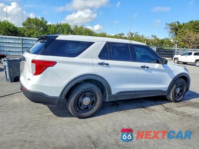 Trzecie zdjęcie samochodu z tyłu: 2021 FORD EXPLORER VIN:1FM5K8AW0MNA20416 - miniatura