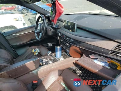 Zdjęcie 8 z 13 samochodu: 2017 BMW X5 SDRIVE35I VIN:5UXKR2C59H0U20500 - miniatura