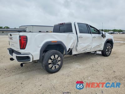 Trzecie zdjęcie samochodu z tyłu: 2025 GMC SIERRA K2500 DENALI VIN:1GT4UREY6SF294156 - miniatura