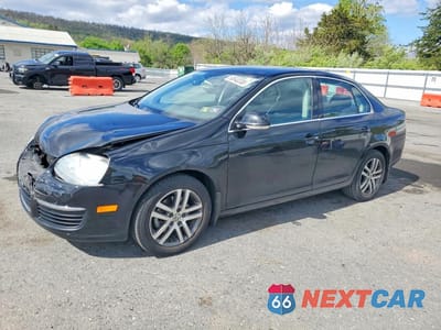 2005 VOLKSWAGEN NEW JETTA 2.5L OPTION PACKAGE 1 3VWSF71K65M633605 - główne zdjęcie licytacji z USA - miniatura