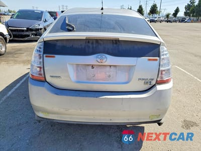 Zdjęcie 6 z 12 samochodu: 2006 TOYOTA PRIUS BASE VIN:JTDKB20U867541170 - miniatura