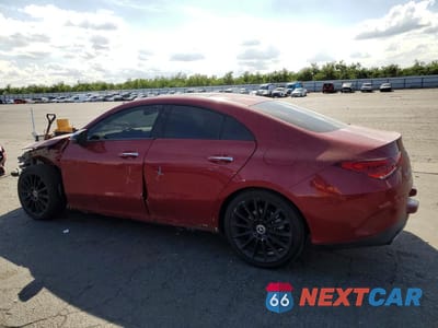 Drugie zdjęcie samochodu z przodu: 2021 MERCEDES-BENZ CLA 250 VIN:W1K5J4GB6MN185607 - miniatura