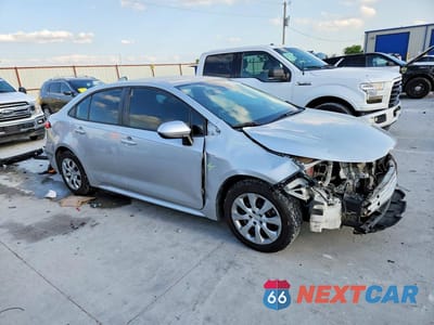 Czwarte zdjęcie samochodu z boku: 2020 TOYOTA COROLLA LE VIN:5YFEPRAE4LP031505 - miniatura