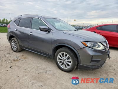 Czwarte zdjęcie samochodu z boku: 2020 NISSAN ROGUE SV VIN:KNMAT2MV7LP511181 - miniatura