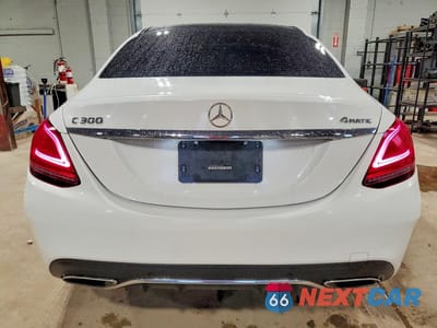 Zdjęcie 6 z 12 samochodu: 2019 MERCEDES-BENZ C 300 4MATIC VIN:55SWF8EB0KU322285 - miniatura