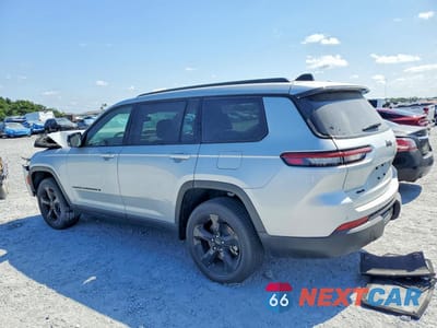 Drugie zdjęcie samochodu z przodu: 2023 JEEP GRAND CHEROKEE L LAREDO VIN:1C4RJKAG0P8842070 - miniatura