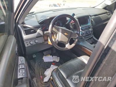Zdjęcie 8 z 13 samochodu: 2017 CHEVROLET SUBURBAN K1500 LT VIN:1GNSKHKC3HR172126 - miniatura