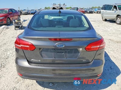 Zdjęcie 6 z 11 samochodu: 2018 FORD FOCUS SE VIN:1FADP3F23JL207320 - miniatura