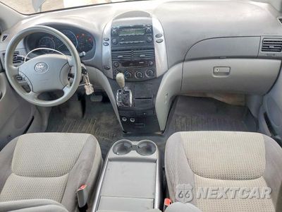 Zdjęcie 8 z 12 samochodu: 2009 TOYOTA SIENNA LE VIN:5TDBK23C39S027529 - miniatura