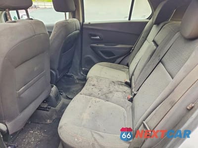 Zdjęcie 11 z 13 samochodu: 2018 CHEVROLET TRAX LS VIN:3GNCJKSB7JL225841 - miniatura