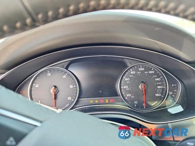 Zdjęcie 9 z 12 samochodu: 2014 AUDI A6 VIN:WAUFMAFCXEN118179 - miniatura