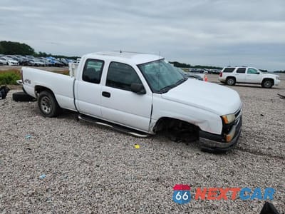 Czwarte zdjęcie samochodu z boku: 2006 CHEVROLET SILVERADO K1500 VIN:2GCEK19V161307291 - miniatura