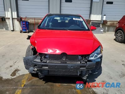 Piąte zdjęcie samochodu w środku: 2016 VOLKSWAGEN GOLF S VIN:3VW217AU4GM053174 - miniatura
