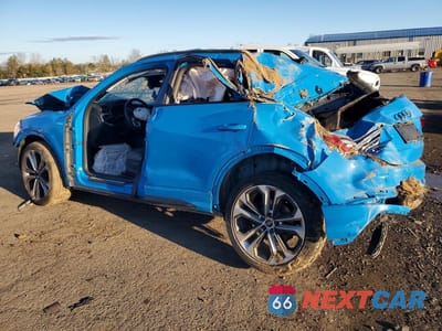 Drugie zdjęcie samochodu z przodu: 2021 AUDI Q3 PREMIUM PLUS S LINE 45 VIN:WA1EECF35M1133437 - miniatura