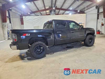 Trzecie zdjęcie samochodu z tyłu: 2012 CHEVROLET SILVERADO K1500 LT VIN:1GCPKSE70CF228544 - miniatura