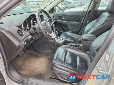 Zdjęcie 7 z 12 samochodu: 2015 CHEVROLET CRUZE LT VIN:1G1PE5SB1F7183381 - miniatura