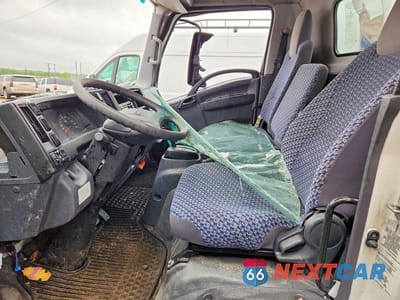 Zdjęcie 7 z 12 samochodu: 2023 ISUZU NPR HD BOX TRUCK VIN:54DC4W1D8PS201399 - miniatura