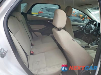 Zdjęcie 10 z 12 samochodu: 2017 FORD FOCUS SE VIN:1FADP3K20HL246544 - miniatura