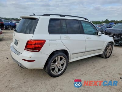 Trzecie zdjęcie samochodu z tyłu: 2014 MERCEDES-BENZ GLK 350 VIN:WDCGG5HB4EG312652 - miniatura