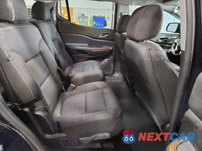 Zdjęcie 11 z 13 samochodu: 2021 GMC ACADIA SLE VIN:1GKKNKLS7MZ171322 - miniatura