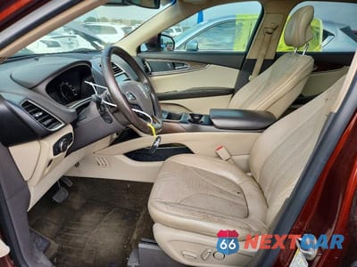 Zdjęcie 7 z 12 samochodu: 2016 LINCOLN MKX RESERVE VIN:2LMTJ6LR3GBL54028 - miniatura