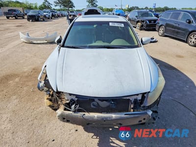 Piąte zdjęcie samochodu w środku: 2009 HONDA ACCORD EXL VIN:1HGCP26889A112104 - miniatura