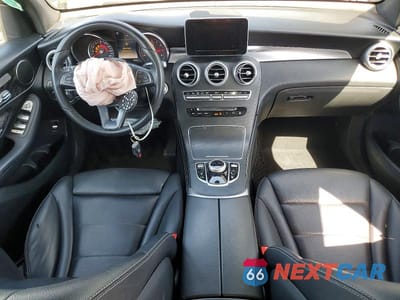 Zdjęcie 8 z 13 samochodu: 2018 MERCEDES-BENZ GLC 300 VIN:WDC0G4JB2JV104863 - miniatura