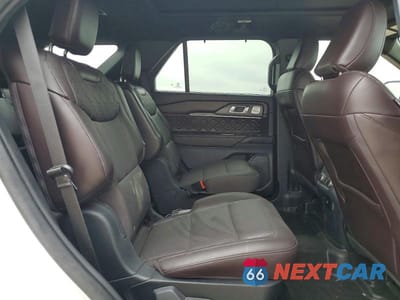 Zdjęcie 11 z 14 samochodu: 2025 FORD EXPLORER PLATINUM VIN:1FMWK8HC0SGA06422 - miniatura