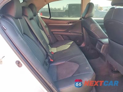 Zdjęcie 10 z 13 samochodu: 2021 TOYOTA CAMRY SE VIN:4T1T11AK3MU497474 - miniatura
