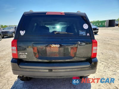 Zdjęcie 6 z 13 samochodu: 2016 JEEP PATRIOT SPORT VIN:1C4NJRBB7GD573289 - miniatura