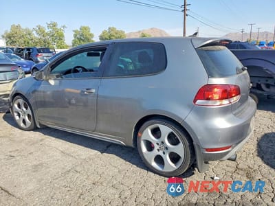 Drugie zdjęcie samochodu z przodu: 2011 VOLKSWAGEN GTI VIN:WVWFD7AJ4BW171820 - miniatura
