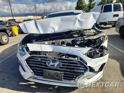 Piąte zdjęcie samochodu w środku: 2018 HYUNDAI SONATA SE VIN:5NPE24AF1JH670414 - miniatura