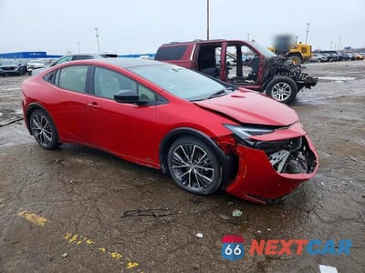 Czwarte zdjęcie samochodu z boku: 2024 TOYOTA PRIUS LIMITED VIN:JTDADABU7R3008476 - miniatura