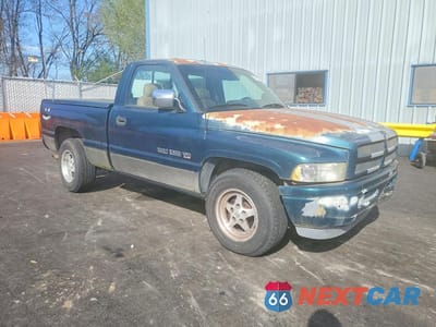 Czwarte zdjęcie samochodu z boku: 1997 DODGE RAM 1500 VIN:1B7HC16Z1VS170109 - miniatura