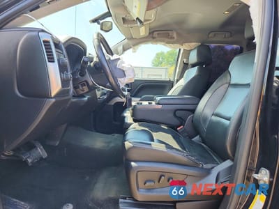 Zdjęcie 7 z 12 samochodu: 2018 CHEVROLET SILVERADO K1500 LT VIN:1GCVKREC1JZ146301 - miniatura