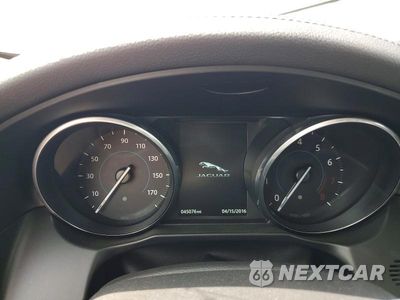 Zdjęcie 9 z 13 samochodu: 2016 JAGUAR XF PREMIUM VIN:SAJBD4BV9GCY13294 - miniatura