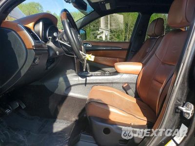 Zdjęcie 7 z 13 samochodu: 2011 JEEP GRAND CHEROKEE OVERLAND VIN:1J4RR6GT9BC701194 - miniatura