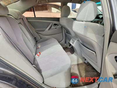 Zdjęcie 10 z 11 samochodu: 2010 TOYOTA CAMRY LE VIN:4T4BF3EK3AR049109 - miniatura