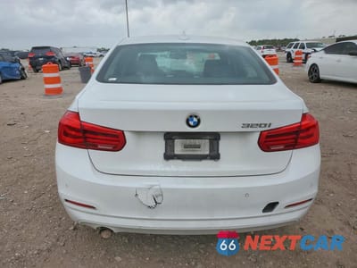 Zdjęcie 6 z 12 samochodu: 2017 BMW 320 I VIN:WBA8E1G30HNU16331 - miniatura
