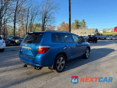 Czwarte zdjęcie samochodu z boku: 2008 TOYOTA HIGHLANDER SPORT VIN:JTEES43A982003292 - miniatura