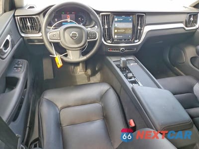 Zdjęcie 8 z 13 samochodu: 2024 VOLVO S60 CORE VIN:7JRL12TK6RG319640 - miniatura