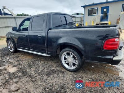 Drugie zdjęcie samochodu z przodu: 2001 FORD F150 SUPERCREW VIN:1FTRW07L51KB32733 - miniatura