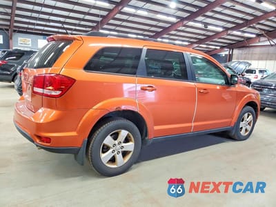 Trzecie zdjęcie samochodu z tyłu: 2011 DODGE JOURNEY MAINSTREET VIN:3D4PH1FG1BT555226 - miniatura