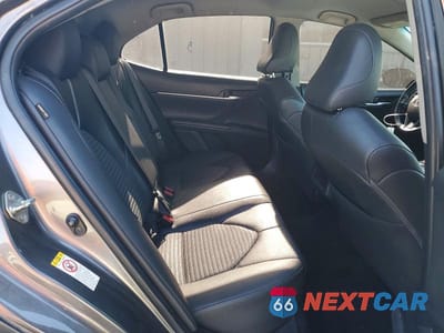 Zdjęcie 10 z 12 samochodu: 2018 TOYOTA CAMRY SE VIN:4T1B11HK4JU518913 - miniatura