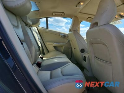 Zdjęcie 10 z 11 samochodu: 2012 VOLVO S60 T5 VIN:YV1622FS3C2130544 - miniatura